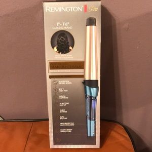 Titanium Ceramic 1”-1 1/2” Curling wand.